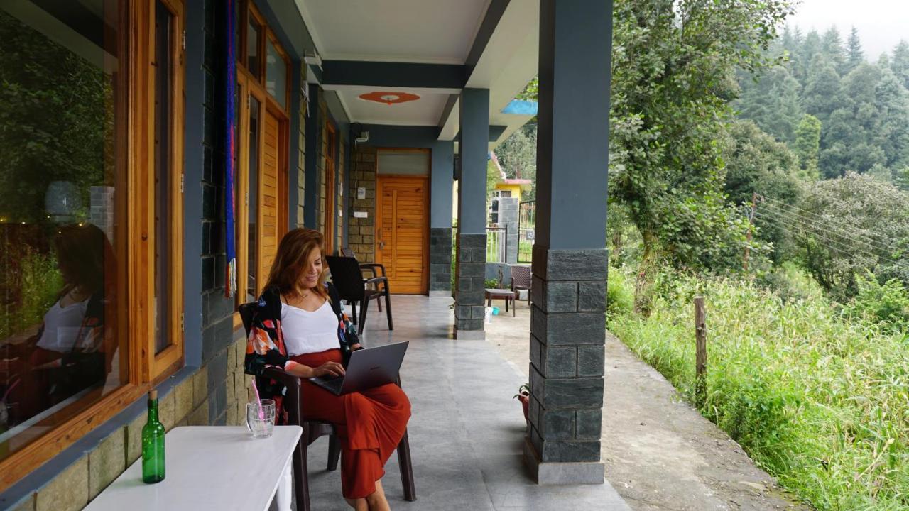 Angela'S Boutique Homes Dharamkot Dharamshala Exteriör bild